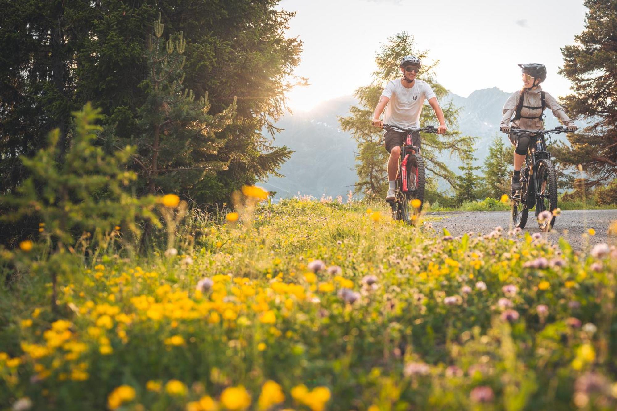 Gasthof Pension Granstein Solden Bagian luar foto