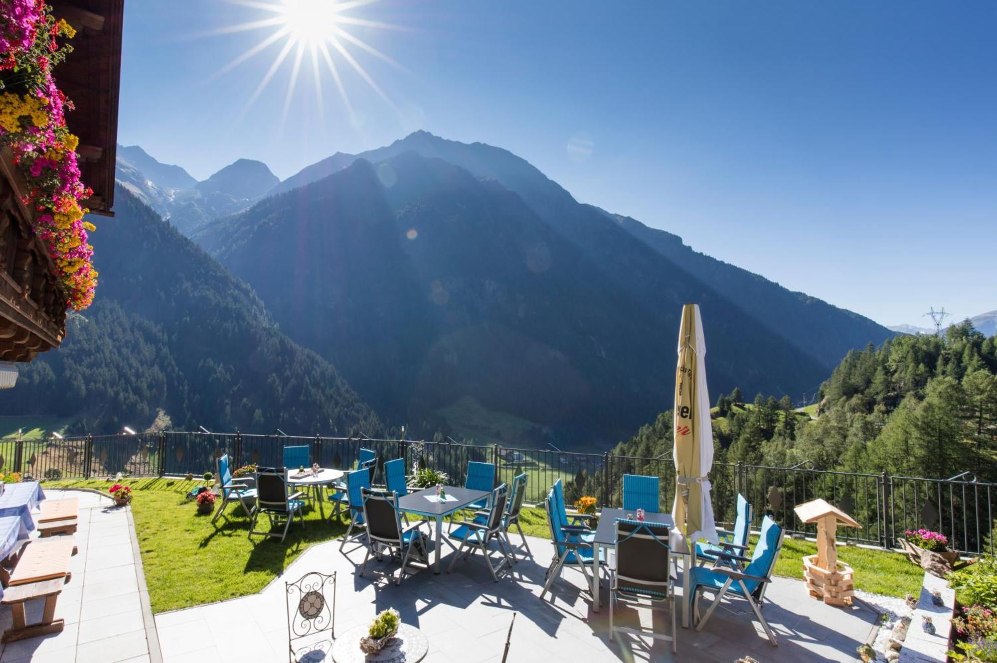 Gasthof Pension Granstein Solden Bagian luar foto