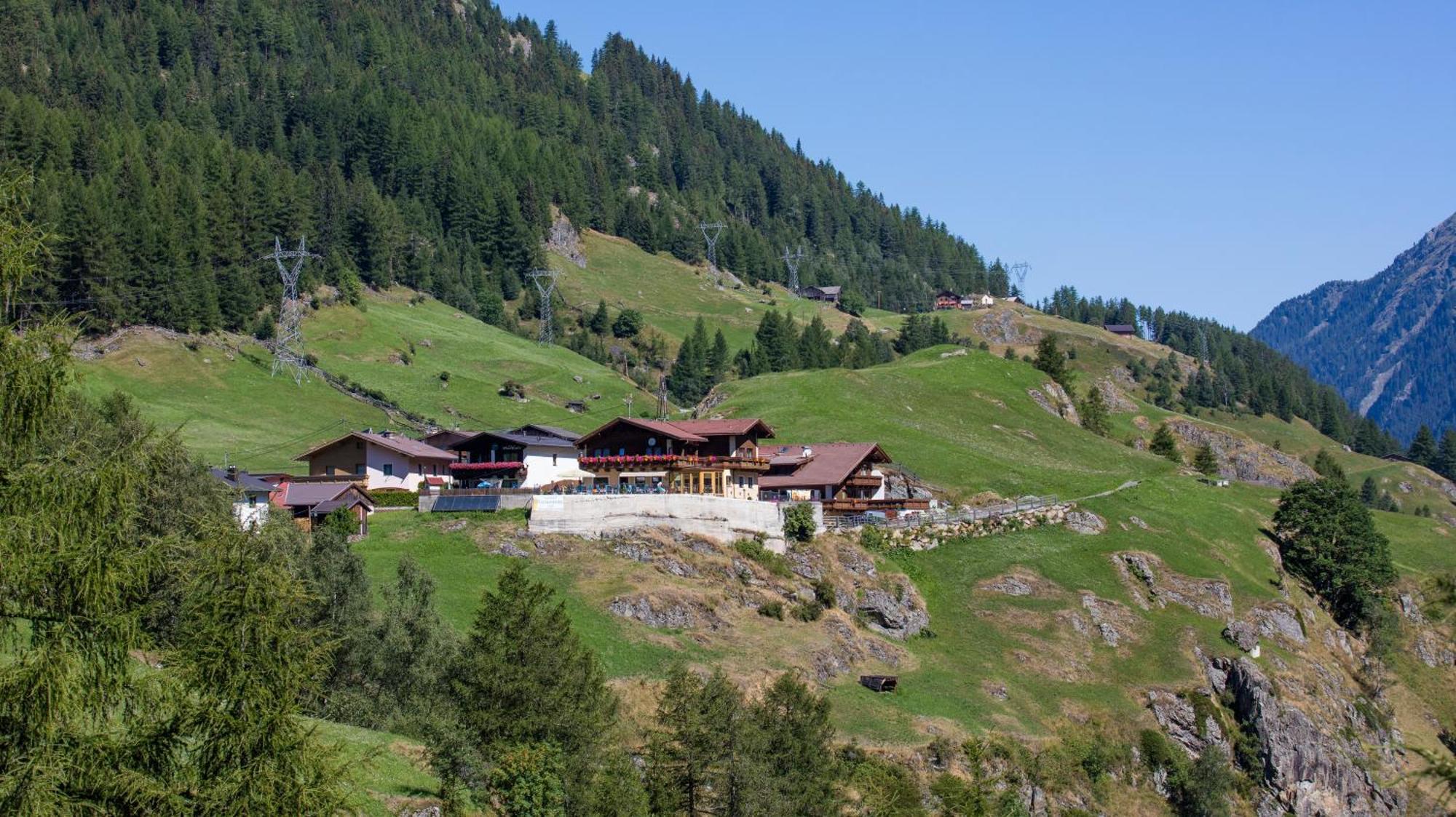 Gasthof Pension Granstein Solden Bagian luar foto