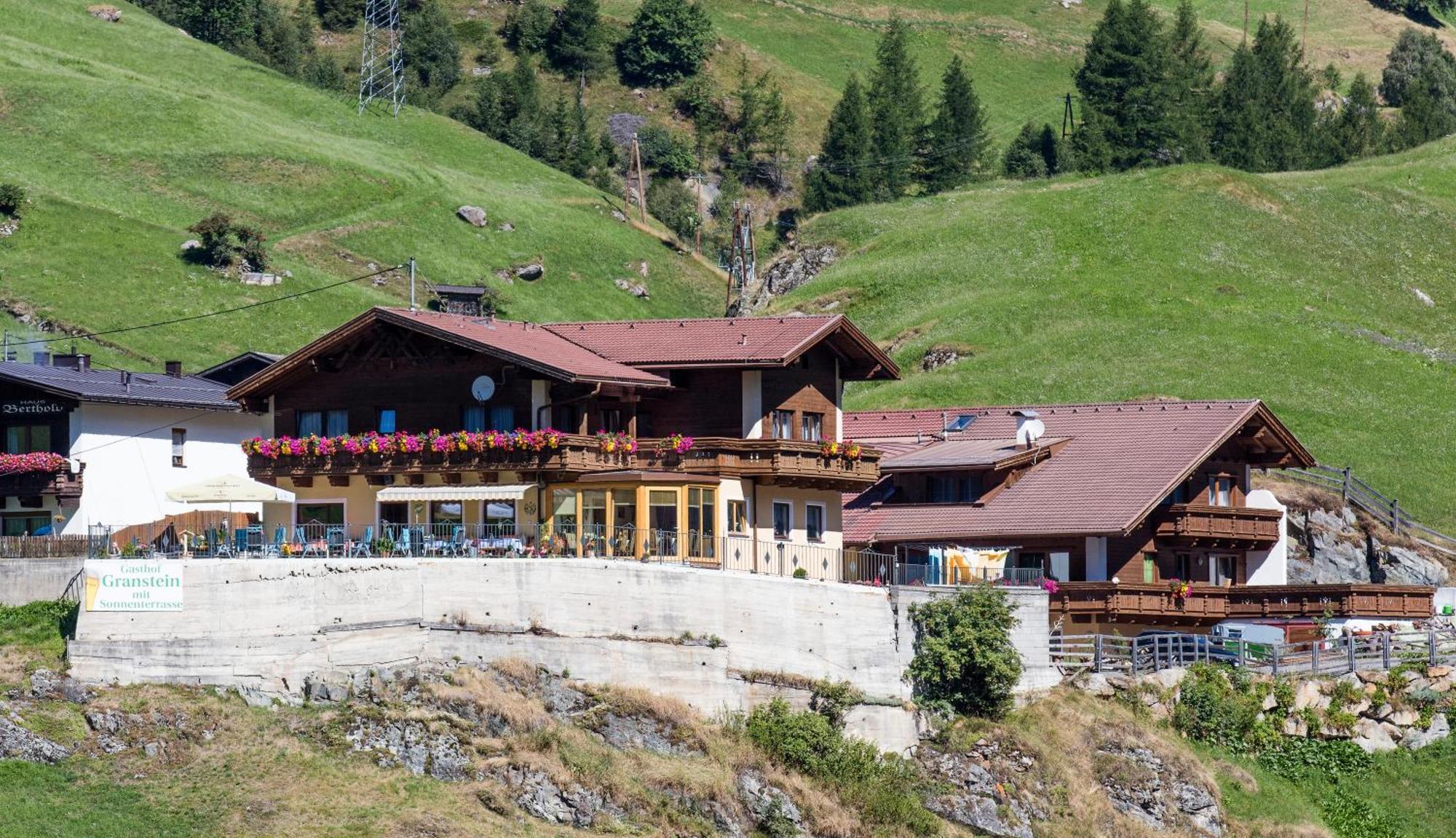 Gasthof Pension Granstein Solden Bagian luar foto
